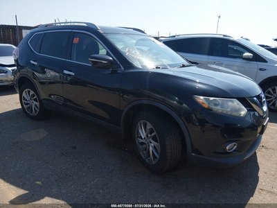 5N1AT2MVXFC****** 2015 Nissan Rogue