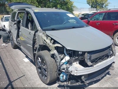 2022 Chrysler Pacifica