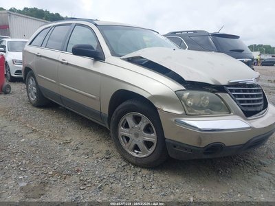 2C4GM68425R****** 2005 Chrysler Pacifica