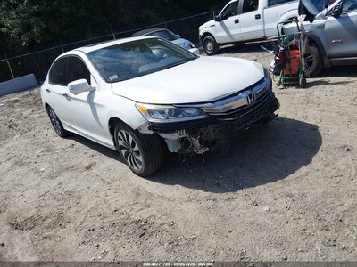 JHMCR6F58HC****** 2017 Honda Accord Hybrid