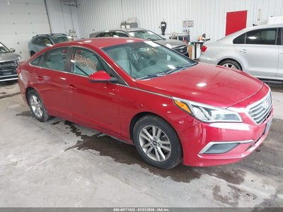5NPE24AF2HH****** 2017 Hyundai Sonata