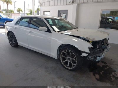 2021 Chrysler 300