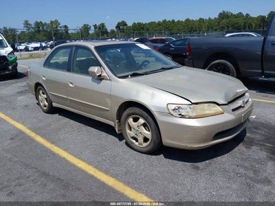 JHMCG6674YC****** 2000 Honda Accord