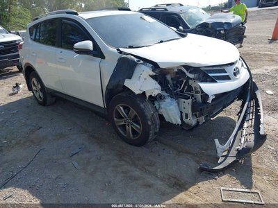 2T3RFREV3FW****** 2015 Toyota RAV4