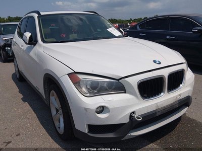 WBAVM5C5XEV****** 2014 BMW X1
