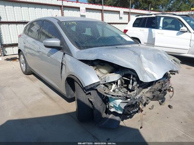 1FAHP3K27CL****** 2012 Ford Focus