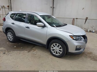 5N1AT2MV1JC****** 2018 Nissan Rogue
