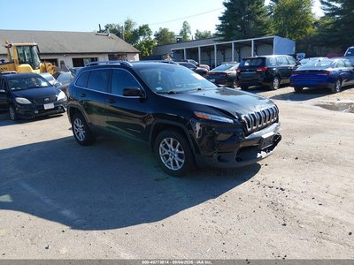 1C4PJMCB4HW****** 2017 Jeep Cherokee