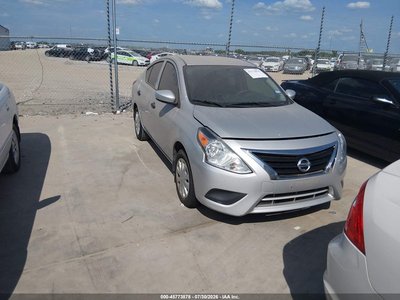2017 Nissan Versa