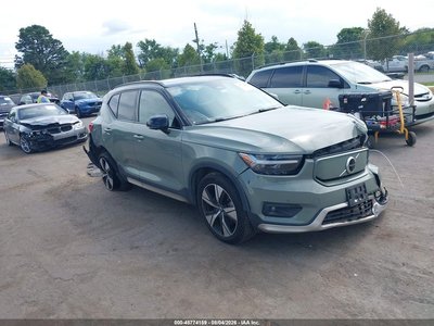 YV4ED3UR0M2****** 2021 Volvo XC40
