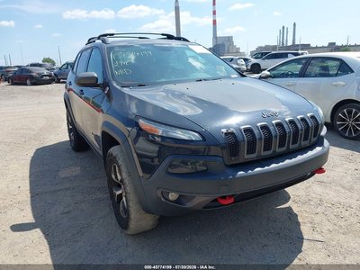 1C4PJMBS8GW****** 2016 Jeep Cherokee