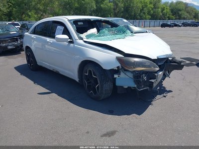 1C3CCBABXDN****** 2013 Chrysler 200