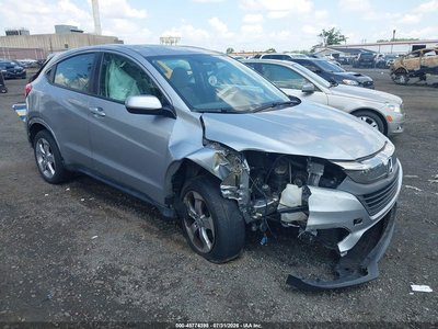 3CZRU6H32KG****** 2019 Honda HR-V