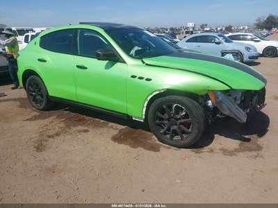 ZN661XUA0MX****** 2021 Maserati Levante