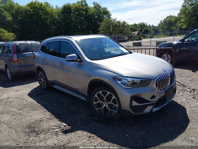 WBXJG9C03N5****** 2022 BMW X1