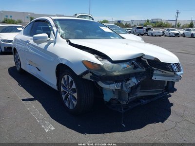 1HGCT1B71FA****** 2015 Honda Accord