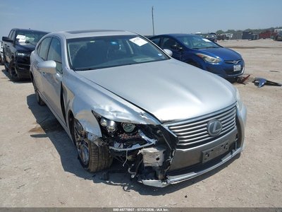 JTHBL1EF5D5****** 2013 Lexus LS