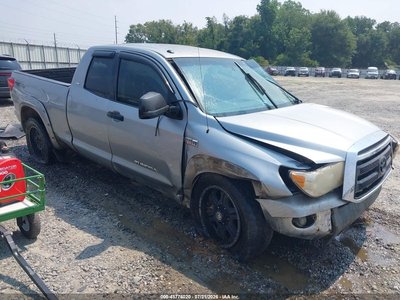 5TFUW5F18BX****** 2011 Toyota Tundra