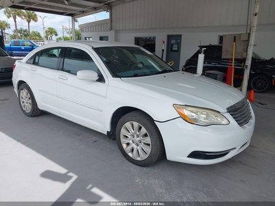 1C3CCBAB8CN****** 2012 Chrysler 200