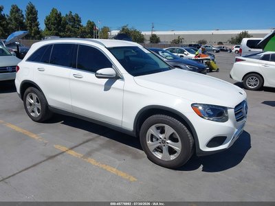 WDC0G4JB1HV****** 2017 Mercedes-Benz GLC-Class