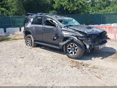 JTEBU5JR5L5****** 2020 Toyota 4Runner