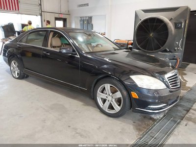 WDDNG7BB8AA****** 2010 Mercedes-Benz S 550
