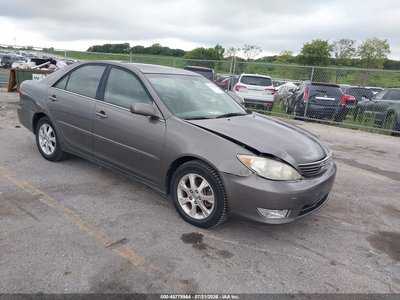 4T1BF30KX5U****** 2005 Toyota Camry