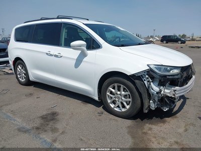2C4RC1BG0NR****** 2022 Chrysler Pacifica