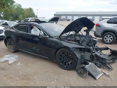 5YJSA1E26JF****** 2018 Tesla Model S