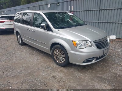 2011 Chrysler Town & Country