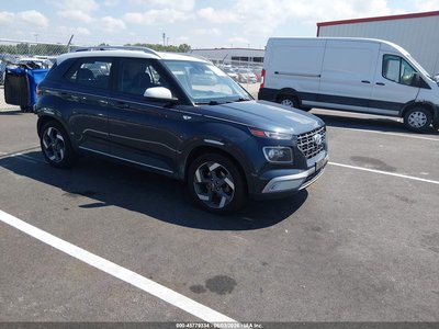 KMHRC8A36LU****** 2020 Hyundai Venue