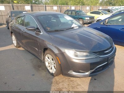 2015 Chrysler 200