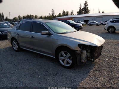 1VWBN7A30DC****** 2013 Volkswagen Passat