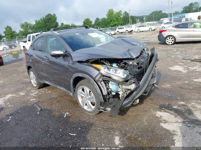 3CZRU6H78KM****** 2019 Honda HR-V
