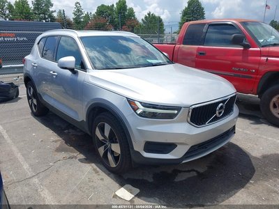 YV4162UK5K2****** 2019 Volvo XC40
