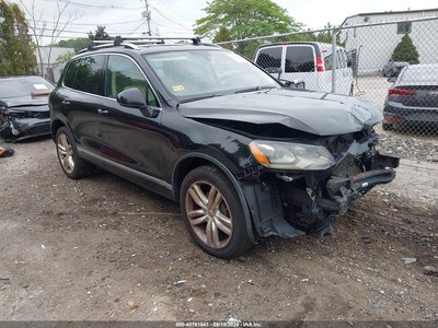 WVGEF9BP5DD****** 2013 Volkswagen Touareg