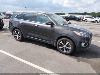 5XYPHDA1XGG****** 2016 Kia Sorento