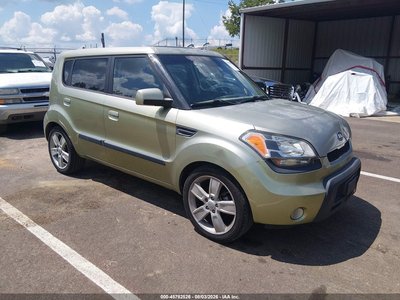KNDJT2A29A7****** 2010 Kia Soul