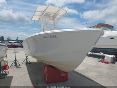 JDJ2200***** 2015 Contender 22'