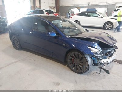 5YJ3E1EC3NF****** 2022 Tesla Model 3