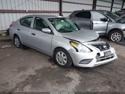 3N1CN7AP8JL****** 2018 Nissan Versa