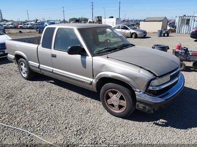1GCCS1949X8****** 1999 Chevrolet S-10