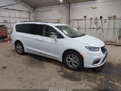 2022 Chrysler Pacifica