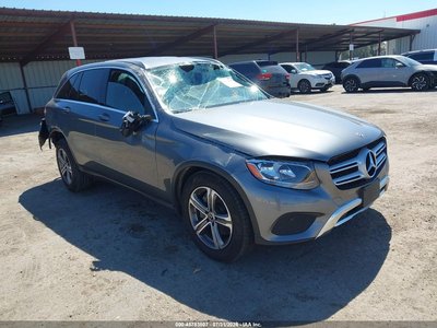 WDC0G4JB1JV****** 2018 Mercedes-Benz Glc 300