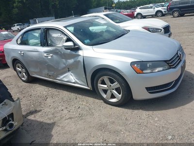 1VWBP7A31DC****** 2013 Volkswagen Passat
