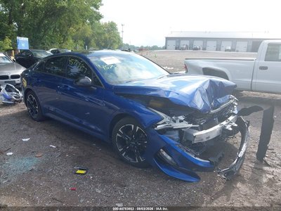 5XXG64J25MG****** 2021 Kia K5