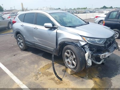 5J6RW2H88KA****** 2019 Honda CR-V