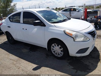 2015 Nissan Versa