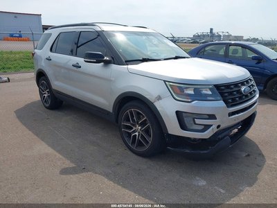 1FM5K8GT5HG****** 2017 Ford Explorer