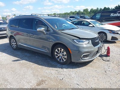 2C4RC1N70RR****** 2024 Chrysler Pacifica Hybrid